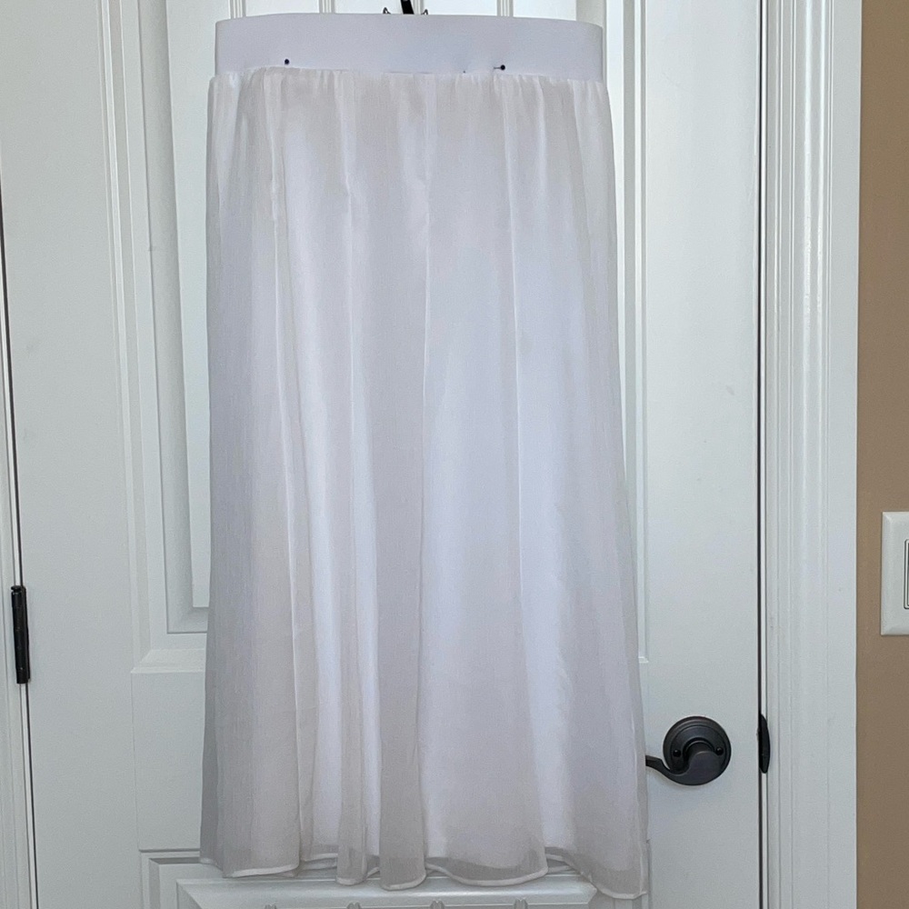 Ruby Rd. Petite (Small)White A-Line Semi-Sheer Midi Skirt lined w attached skirt - Picture 15 of 17